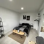 Apartamento 3 Min Da Av Liberdade - Remodelado