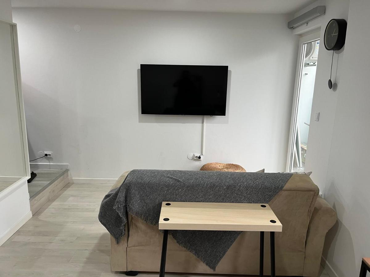 Apartemen Apartamento 3 Min Da Av Liberdade - Remodelado *